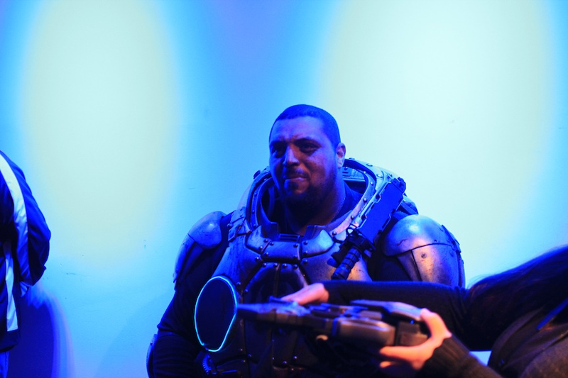 Illustration for article titled New York City's Gears of War 3 Launch Party in Six Pictures